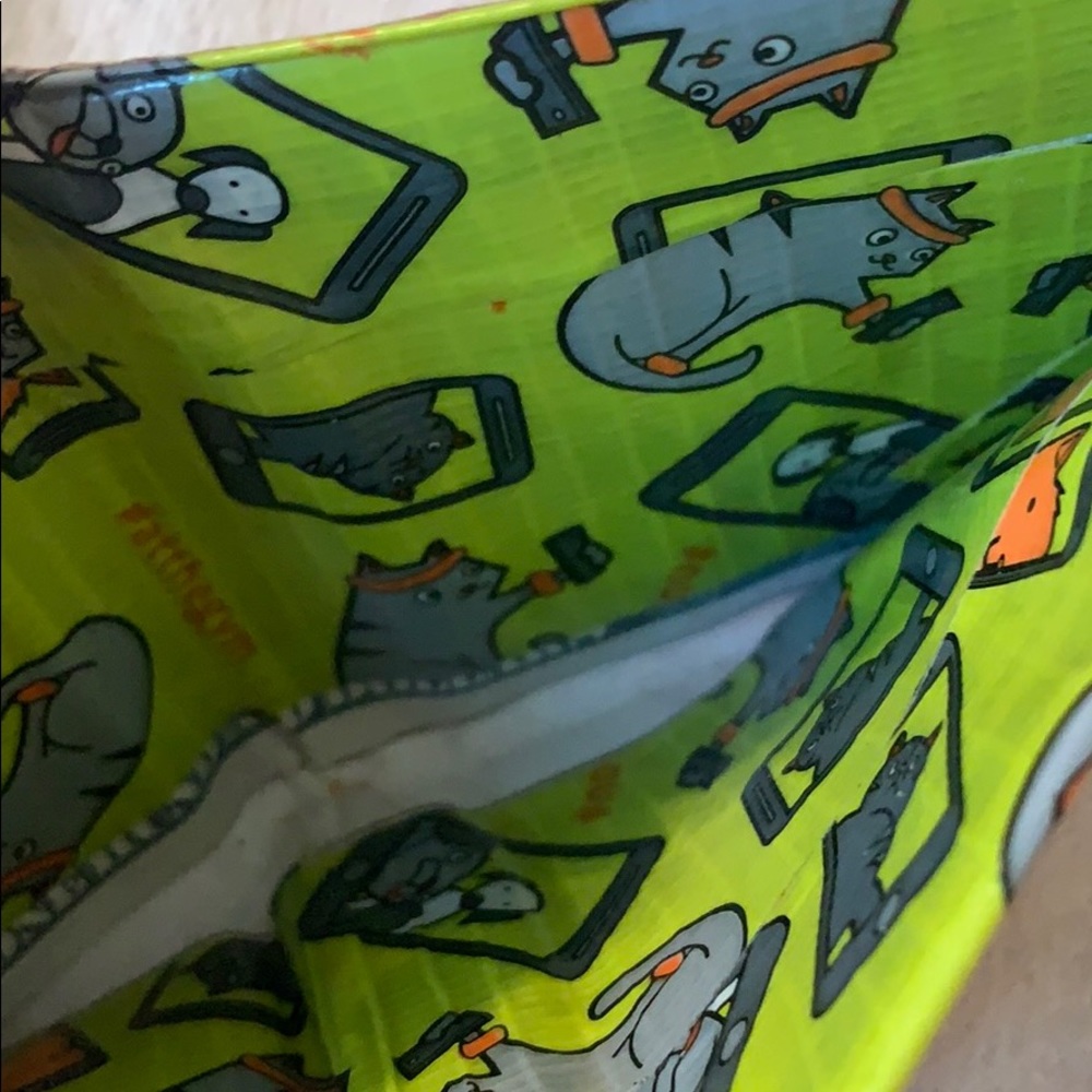 Wallet - Picture 2 of 2